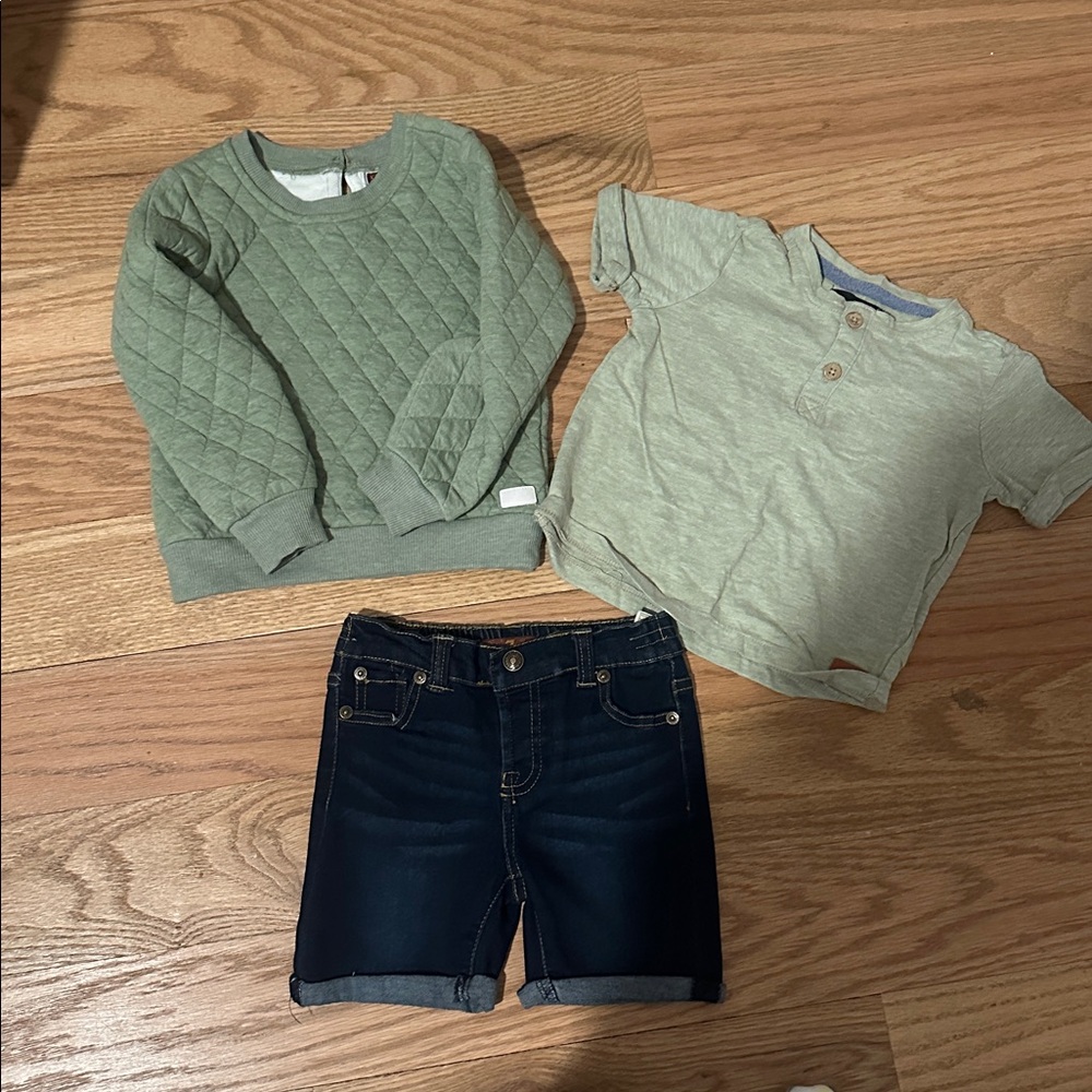 Seven for all mankind 3 piece set Henley,sweatshirt & shorts